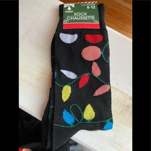 🚨 New🚨 Never been worn Christmas socks for the holiday season. Mens size 6-12